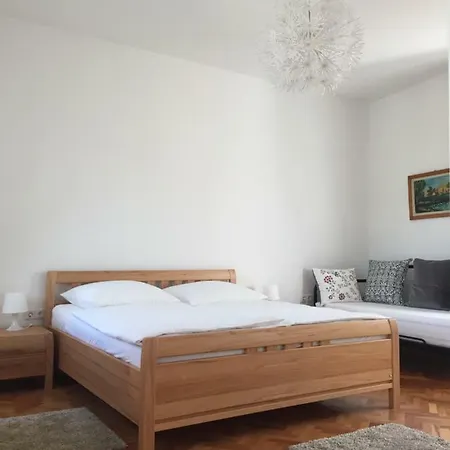 Nyaraló House Nona Crikvenica